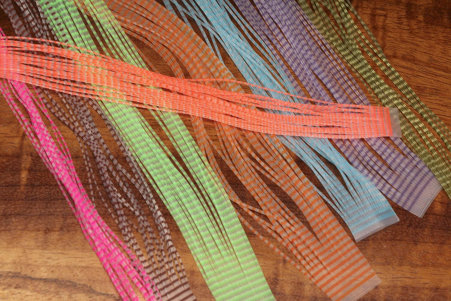 Hareline Chicone/'s Barred Regular Crusher Legs Purple//Clear Fly Tying