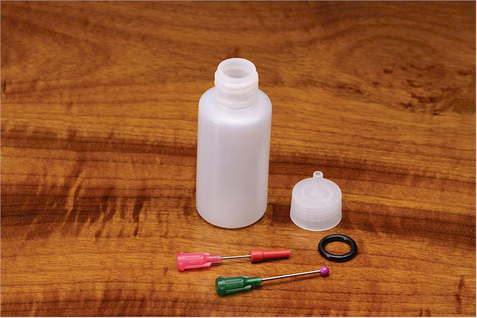 Loon Applicator Bottle With Caps and Needles