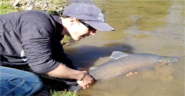 Lund Pond Rainbow